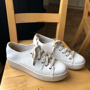 Steve Madden platform leather sneaks